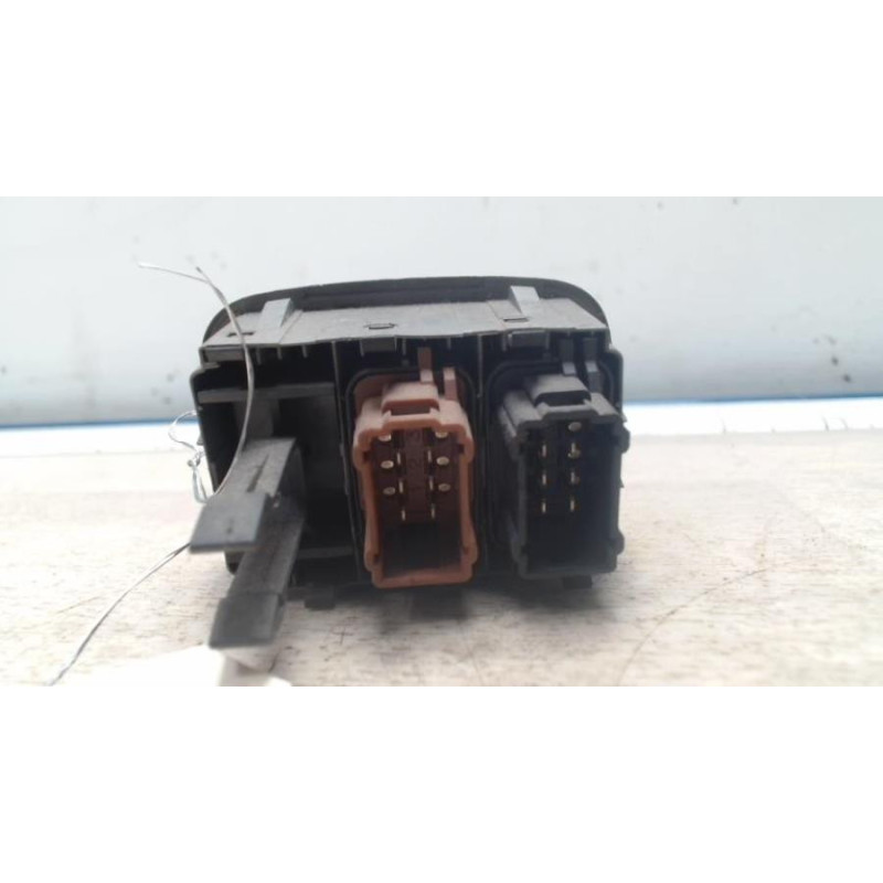 Commande de fermeture centralisee RENAULT TRAFIC 2 PHASE 1 d’occasion
