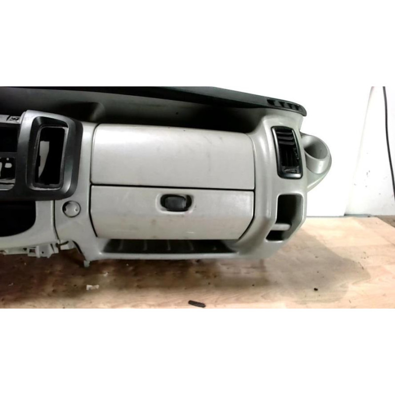 Tableau de bord RENAULT TRAFIC 2 PHASE 1 d’occasion