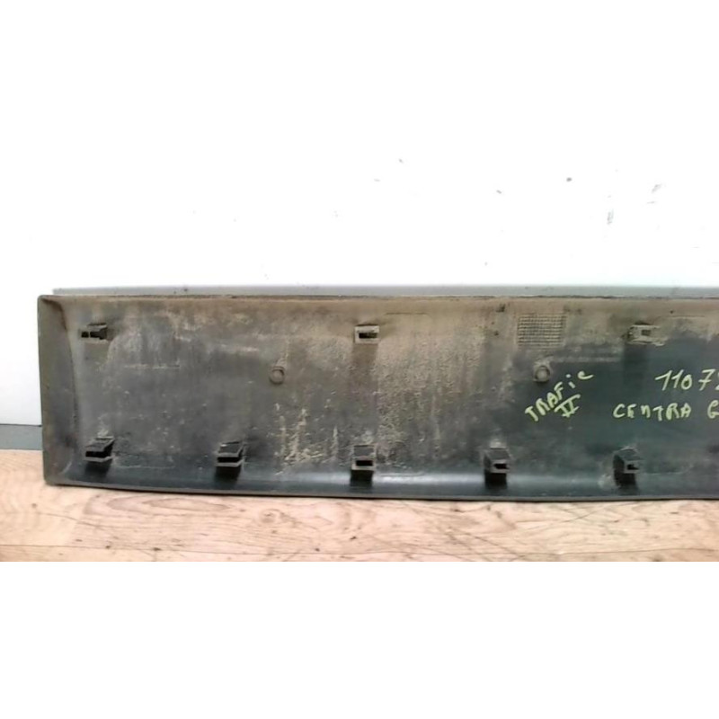 Baguette de porte arriere gauche  RENAULT TRAFIC 2 PHASE 1 d’occasion