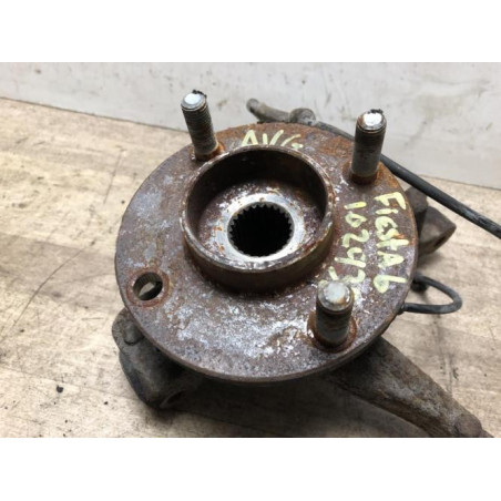 Fusee avant gauche FORD FIESTA 6 PHASE 1 d’occasion