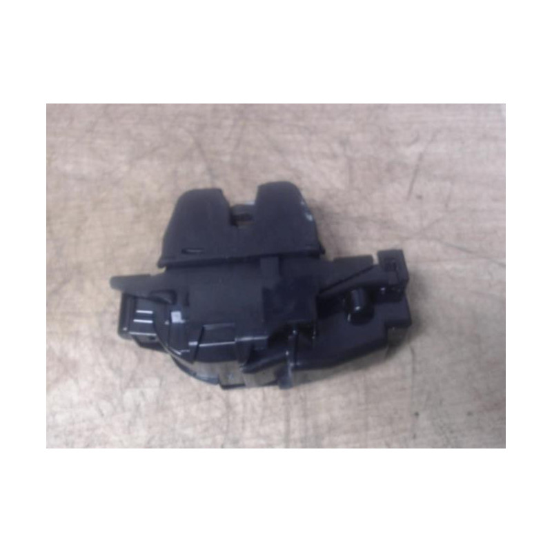 Serrure de coffre PEUGEOT 308 1 PHASE 1 d’occasion