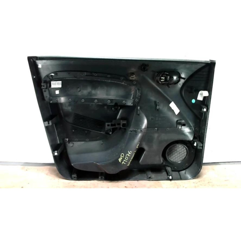 Panneau de porte avant droit RENAULT KANGOO 2 PHASE 1 d’occasion