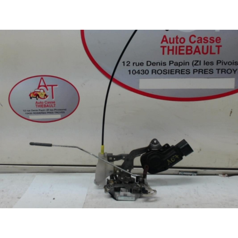 Serrure avant droit PEUGEOT 107 PHASE 1 d’occasion
