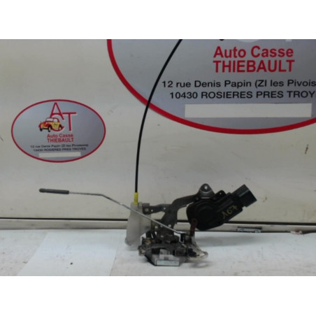 Serrure avant droit PEUGEOT 107 PHASE 1 d’occasion