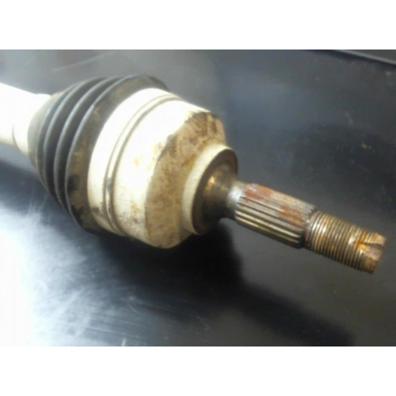Cardan droit (transmission) PEUGEOT 207 PHASE 2 d’occasion