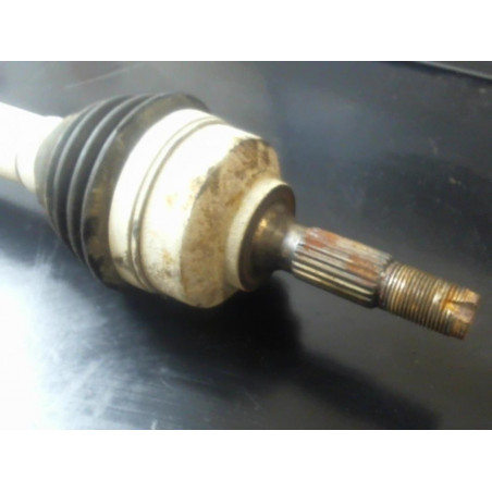 Cardan droit (transmission) PEUGEOT 207 PHASE 2 d’occasion