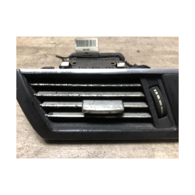 Aerateur tableau de bord avant gauche MERCEDES CLASSE E 212 PHASE 1 d’occasion