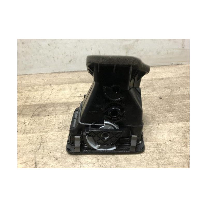 Aerateur tableau de bord avant gauche VOLKSWAGEN GOLF 6 d’occasion