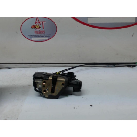 Serrure avant droit TOYOTA  d’occasion