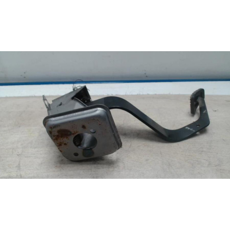 Pedalier d'embrayage MITSUBISHI GRANDIS d’occasion