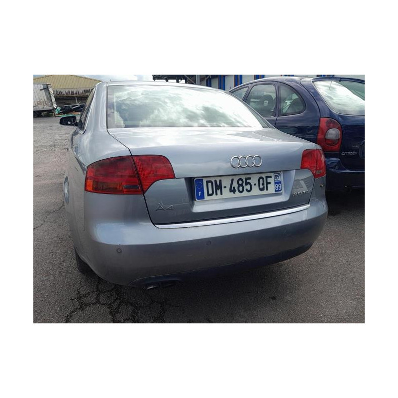 Vitre arriere droit AUDI A4 2 PHASE 2 d’occasion