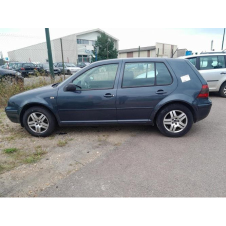 Serrure de coffre VOLKSWAGEN GOLF 4 d’occasion