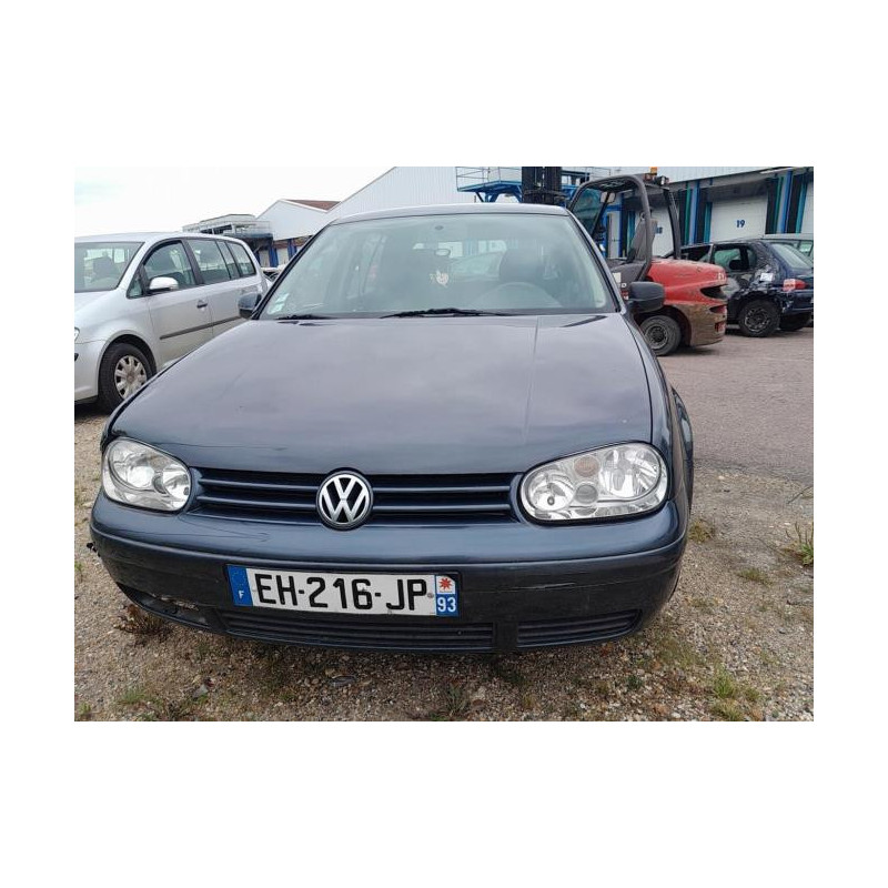 Serrure de coffre VOLKSWAGEN GOLF 4 d’occasion