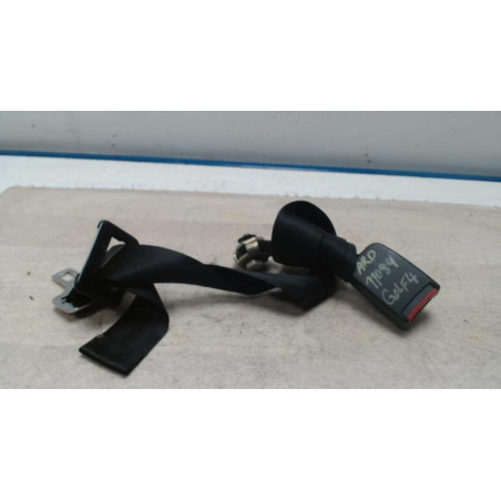 Attache ceinture arriere droit VOLKSWAGEN GOLF 4 d’occasion