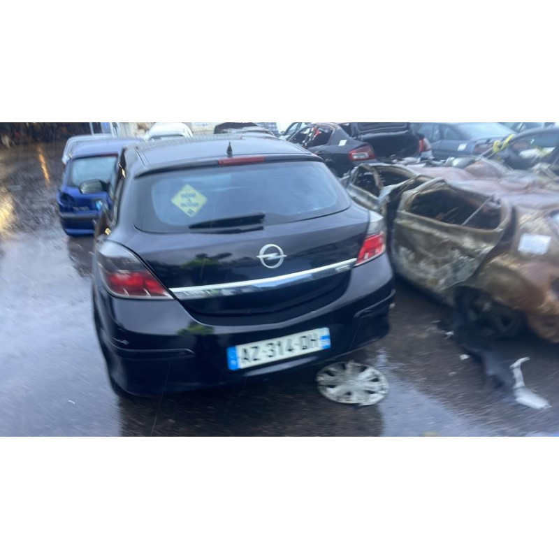 Opel Astra h gtc phase 1 d'occasion à la vente