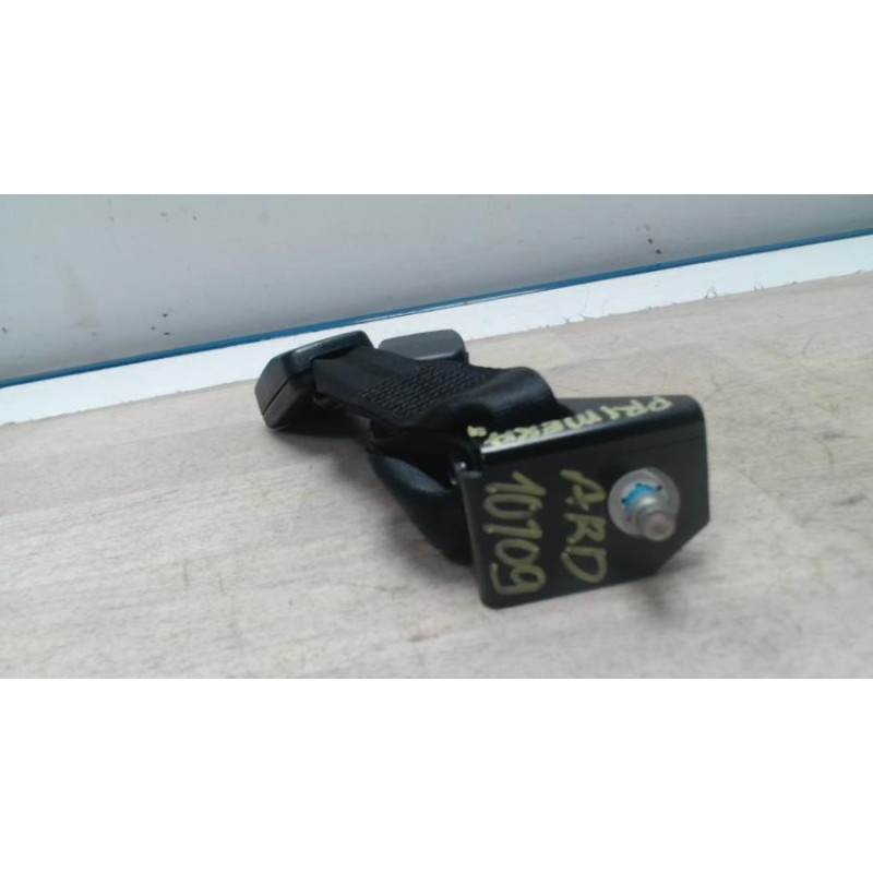 Attache ceinture arriere droit NISSAN PRIMERA 4 d’occasion