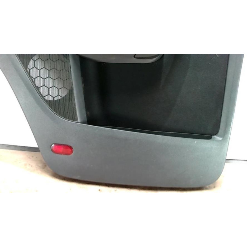 Panneau de porte arriere gauche VOLKSWAGEN TOURAN 1 PHASE 2 d’occasion