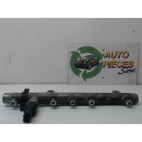Rampe injection RENAULT LAGUNA 2 PHASE 1 d’occasion