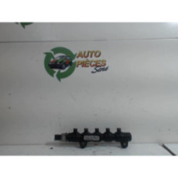Rampe injection PEUGEOT 308 2 SW PHASE 1 BREAK d’occasion