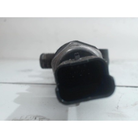 Rampe injection PEUGEOT 308 2 SW PHASE 1 BREAK d’occasion