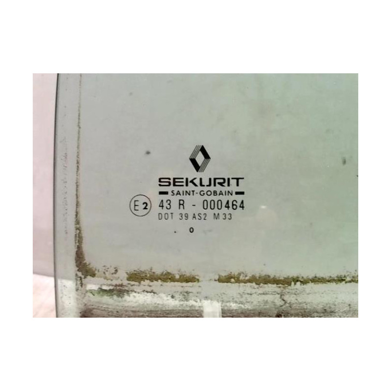 Vitre arriere droit RENAULT R25 PHASE 2 d’occasion
