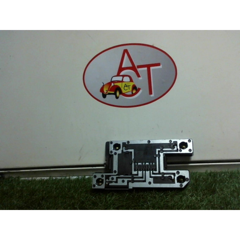 Platine feu arriere droit RENAULT CLIO I PHASE 3 d’occasion