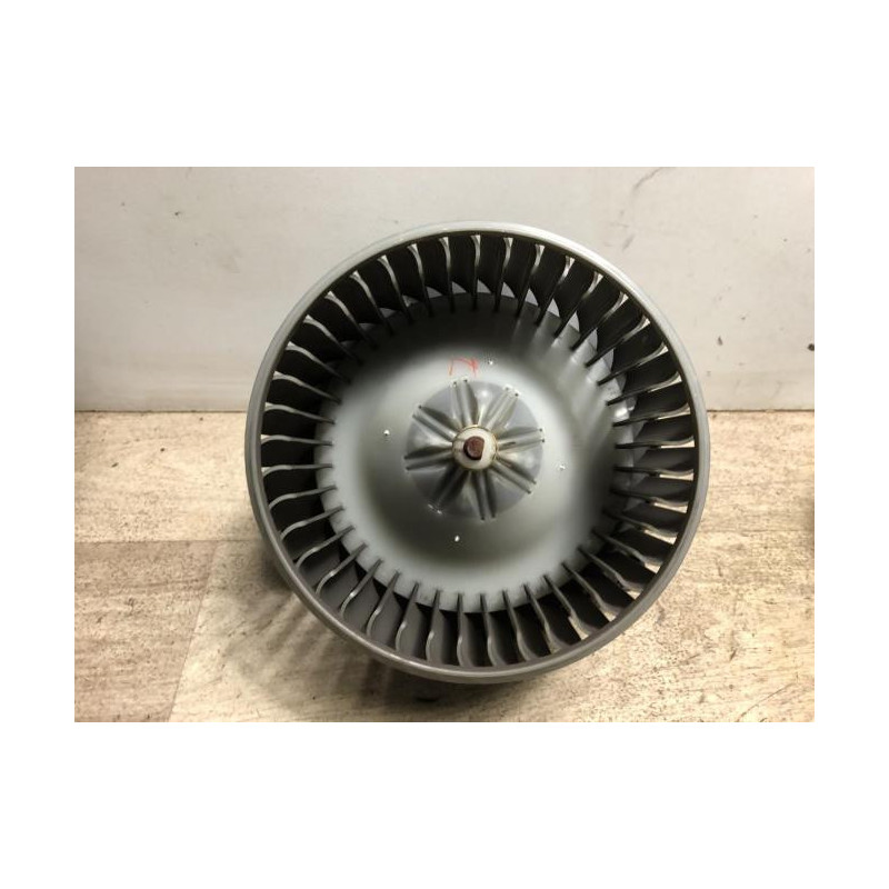 Ventilateur chauffage TOYOTA COROLLA 10 PHASE 2 d’occasion