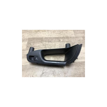 Interrupteur de leve vitre avant droit AUDI A4 3 PHASE 1 d’occasion