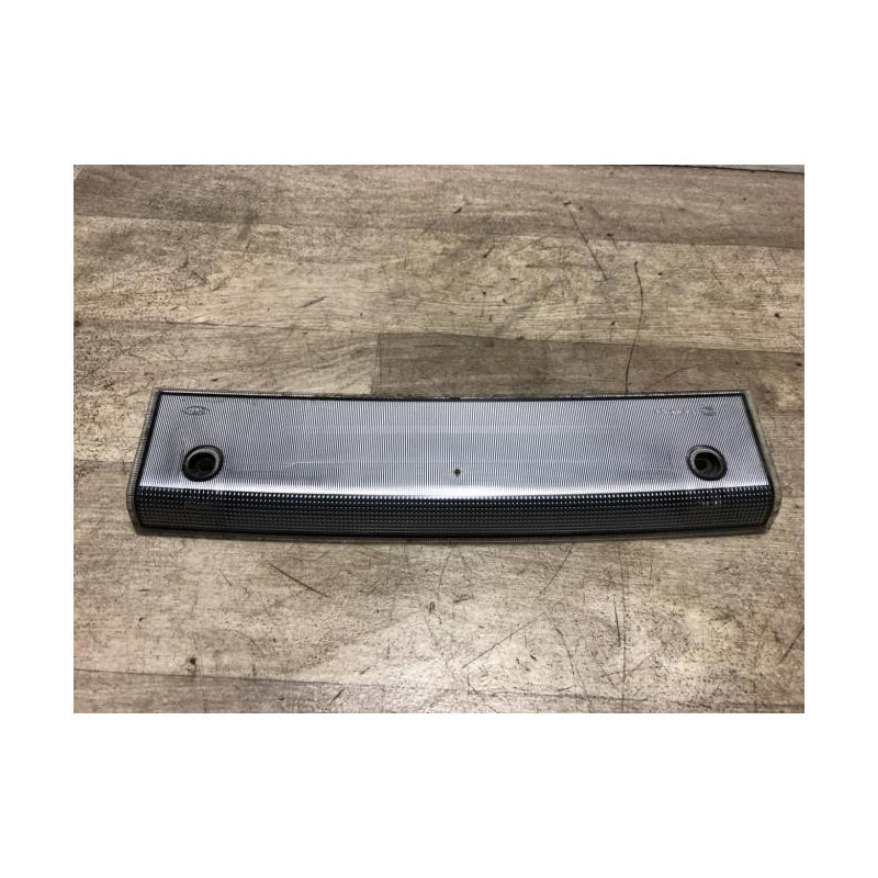 Feu arriere stop central FORD C-MAX 1 PHASE 2 d’occasion