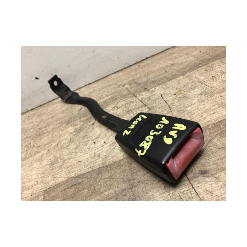 Attache ceinture avant droit SEAT LEON 2 PHASE 1 d’occasion