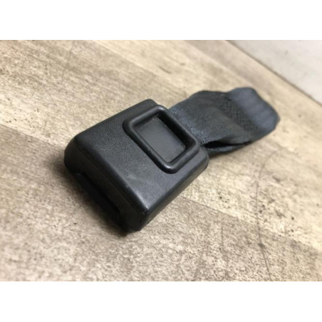 Attache ceinture arriere droit FORD C-MAX 1 PHASE 2 d’occasion