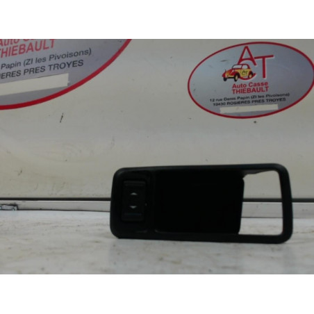 Interrupteur de leve vitre avant droit FORD FOCUS C-MAX d’occasion
