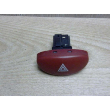 Bouton de warning PEUGEOT 206 PHASE 1 d’occasion