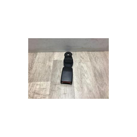 Attache ceinture arriere droit FORD C-MAX 1 PHASE 2 d’occasion