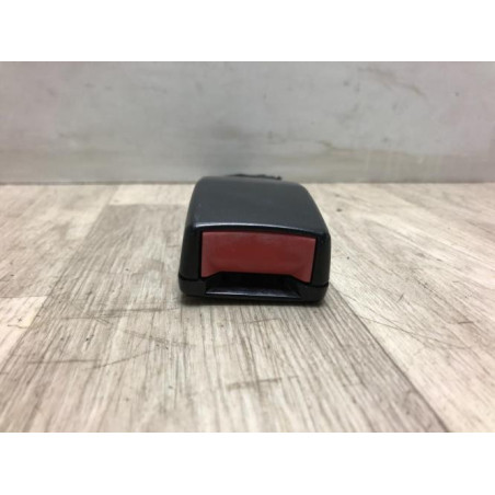 Attache ceinture arriere droit FORD C-MAX 1 PHASE 2 d’occasion