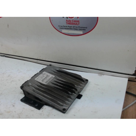 Calculateur moteur RENAULT CLIO III PHASE 2 d’occasion
