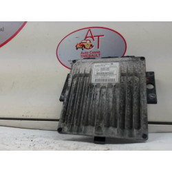 Calculateur moteur RENAULT TWINGO II PHASE 1 d’occasion