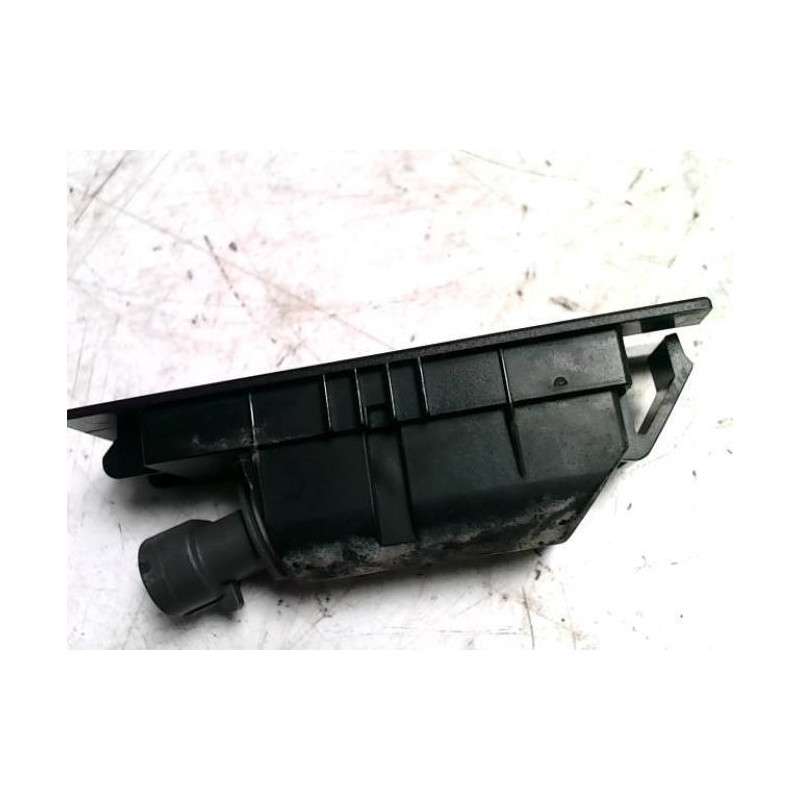 Eclairage de plaque OPEL CORSA C PHASE 1 d’occasion