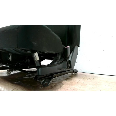 Siege arriere droit TOYOTA COROLLA VERSO 2 PHASE 1 d’occasion