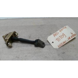 Tirant de porte avant droit NISSAN PRIMERA 4 d’occasion