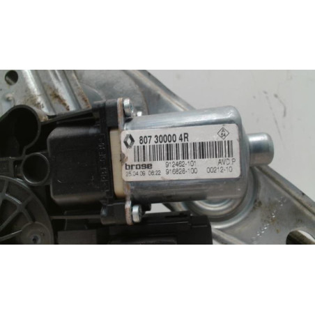 Leve vitre electrique avant droit RENAULT MEGANE 3 PHASE 1 d’occasion