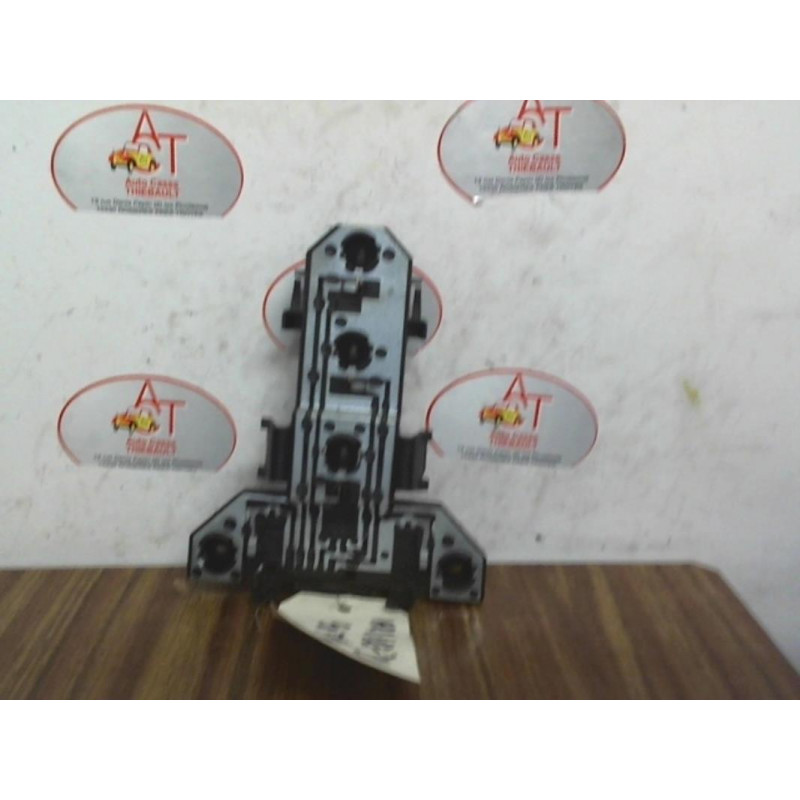 Platine feu arriere droit VOLKSWAGEN GOLF IV d’occasion