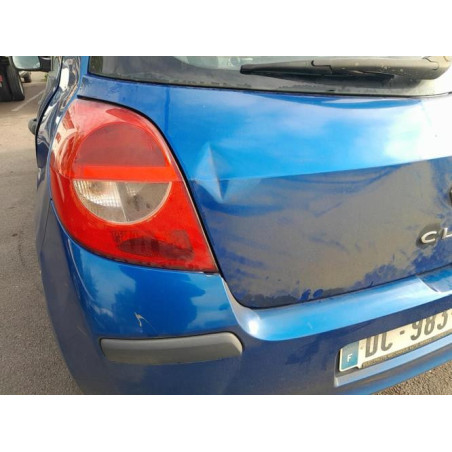 Leve vitre mecanique arriere droit RENAULT CLIO 3 PHASE 1 d’occasion
