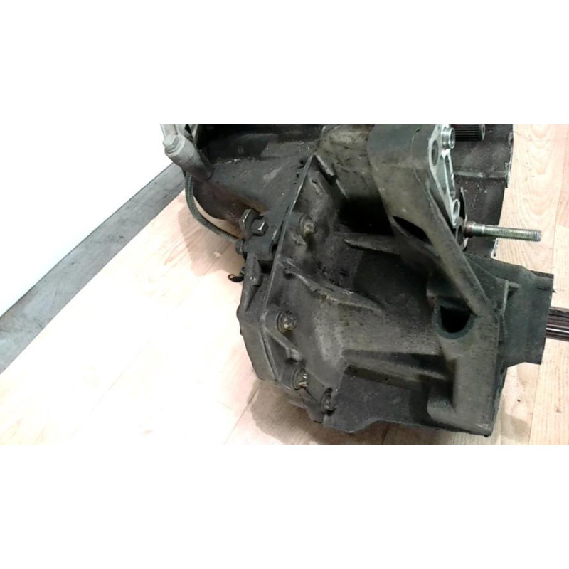 Boite de vitesses RENAULT CLIO 2 PHASE 2 d’occasion