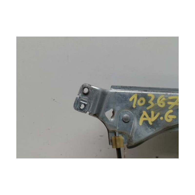Leve vitre electrique avant gauche RENAULT CLIO 3 PHASE 1 d’occasion