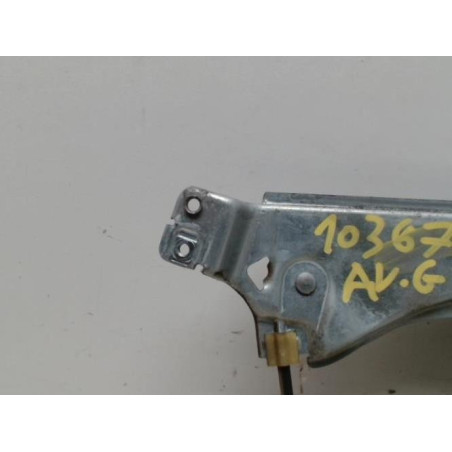 Leve vitre electrique avant gauche RENAULT CLIO 3 PHASE 1 d’occasion