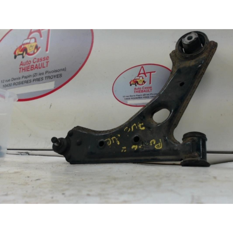 Triangle avant droit FIAT PUNTO II PHASE 1 d’occasion