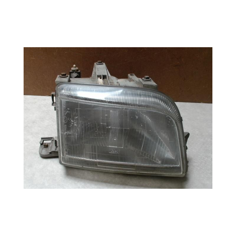 Optique avant principal droit (feux)(phare) RENAULT CLIO 1 PHASE 1 d’occasion