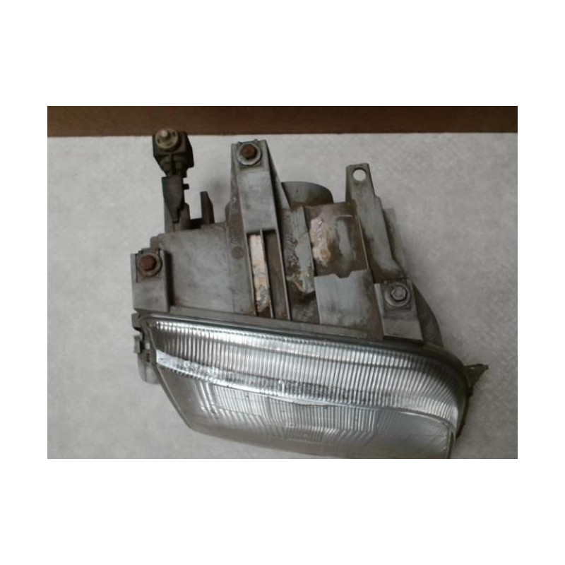 Optique avant principal droit (feux)(phare) RENAULT CLIO 1 PHASE 1 d’occasion