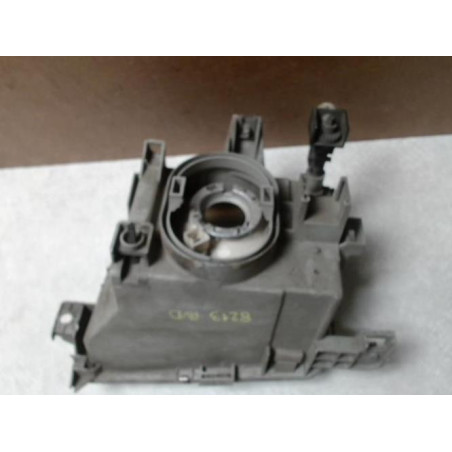 Optique avant principal droit (feux)(phare) RENAULT CLIO 1 PHASE 1 d’occasion